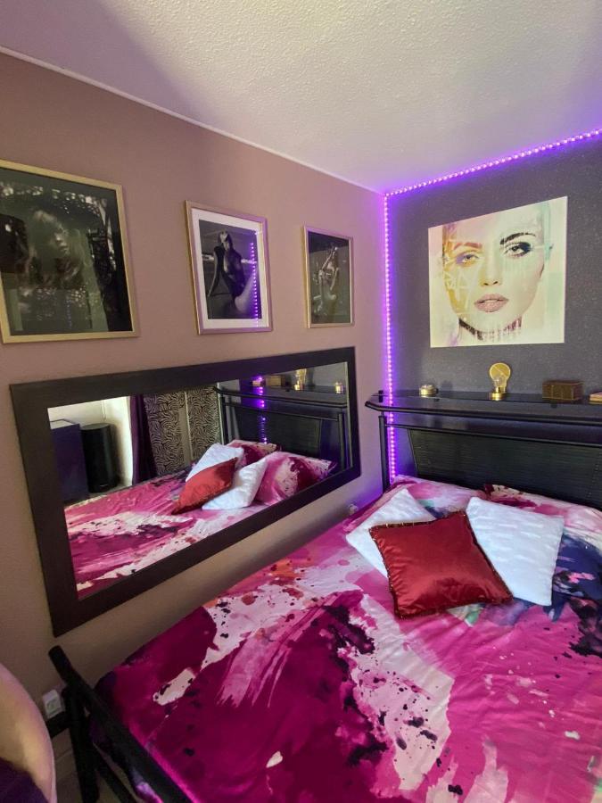Purple Secret Naturiste آجد المظهر الخارجي الصورة