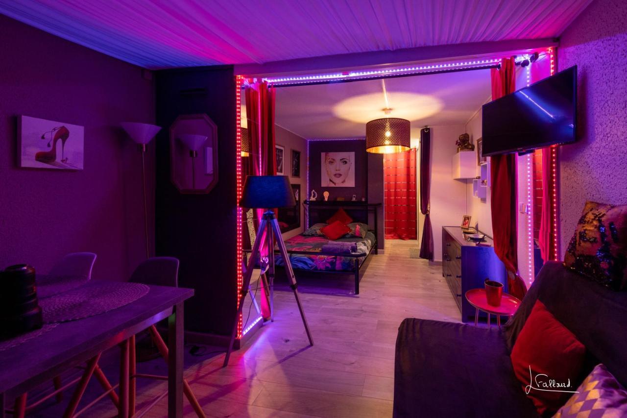Purple Secret Naturiste آجد المظهر الخارجي الصورة